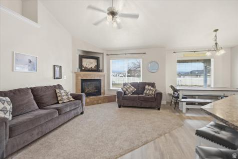 575 N 850 E Wellsville UT 84339