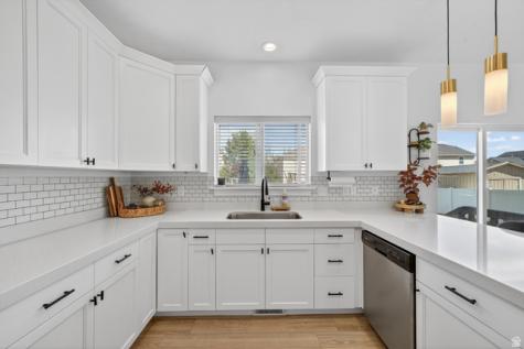 1313 E Ballast Way Eagle Mountain UT 84005