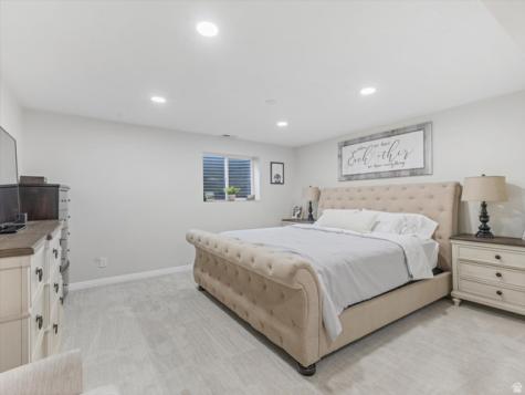 1230 E Crestridge Road Sandy UT 84094