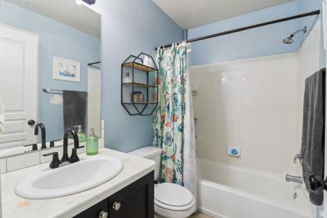 1699 W 2115 S Syracuse UT 84075