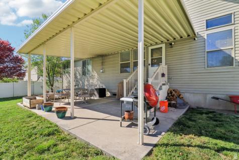 1699 W 2115 S Syracuse UT 84075