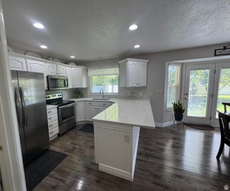 1976 E River Bottoms Road Avenue S Springville UT 84663