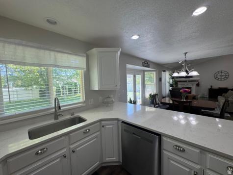 1976 E River Bottoms Road Avenue S Springville UT 84663