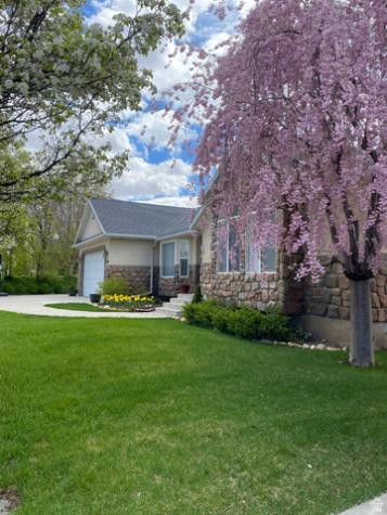 1976 E River Bottoms Road Avenue S Springville UT 84663