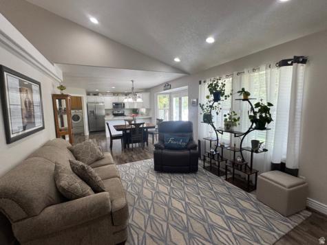 1976 E River Bottoms Road Avenue S Springville UT 84663