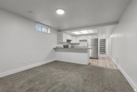 674 E 9th E Ogden UT 84404