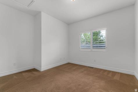 439 E Stokes Avenue Draper UT 84020