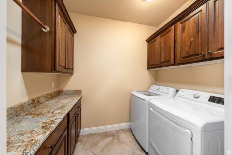 997 E 4430 S Washington UT 84780
