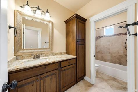 997 E 4430 S Washington UT 84780