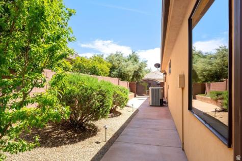 997 E 4430 S Washington UT 84780