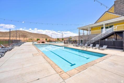 997 E 4430 S Washington UT 84780