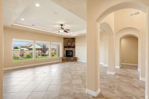 997 E 4430 S Washington UT 84780
