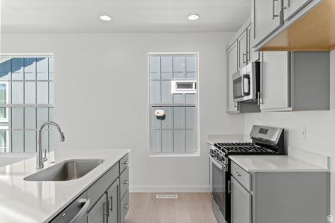 3204 W 1570 N Provo UT 84601
