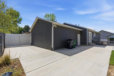 2257 E Karalee Way S Sandy UT 84092