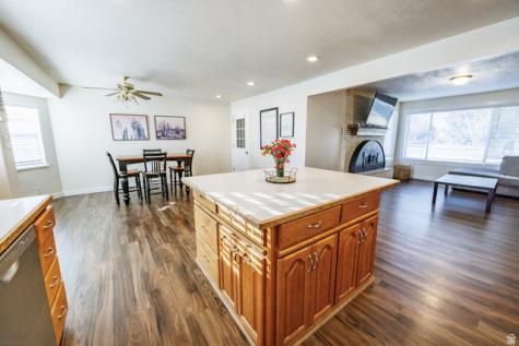5995 W 9600 N Highland UT 84003