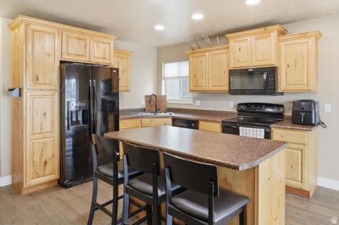 696 N Devonshire Drive Saratoga Springs UT 84045