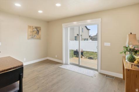696 N Devonshire Drive Saratoga Springs UT 84045
