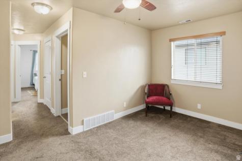 696 N Devonshire Drive Saratoga Springs UT 84045