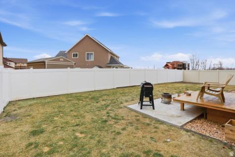 696 N Devonshire Drive Saratoga Springs UT 84045