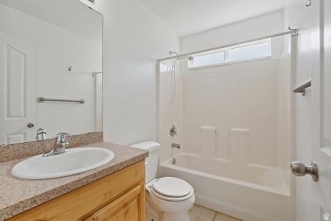 2253 Lone Tree Parkway Eagle Mountain UT 84005