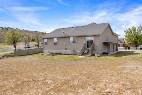 2253 Lone Tree Parkway Eagle Mountain UT 84005