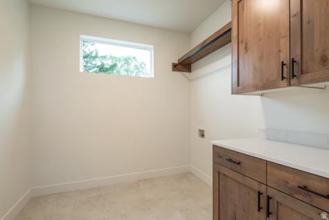 11202 S 1000 E Sandy UT 84094