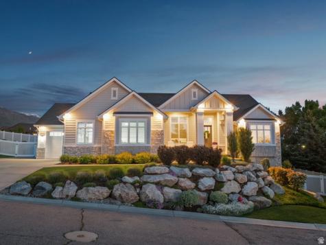 646 E 600 S Kaysville UT 84037