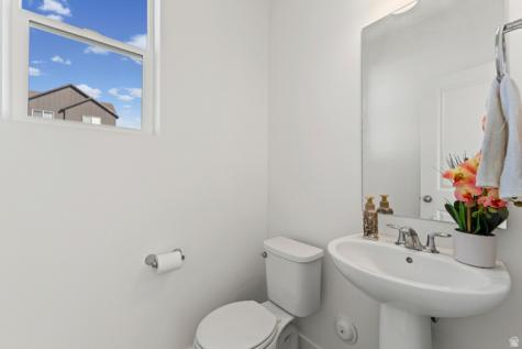 7163 W Kelsey Peak Lane S West Jordan UT 84081