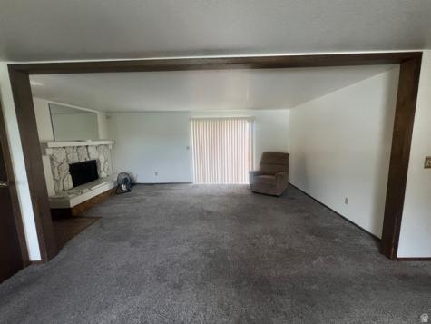 819 Castle Gate Circle Helper UT 84526