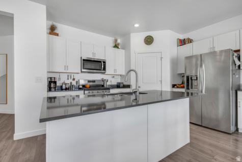 1152 S Red Cliff Drive Santaquin UT 84655