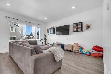 1152 S Red Cliff Drive Santaquin UT 84655