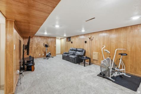 328 E 100 N Clearfield UT 84015