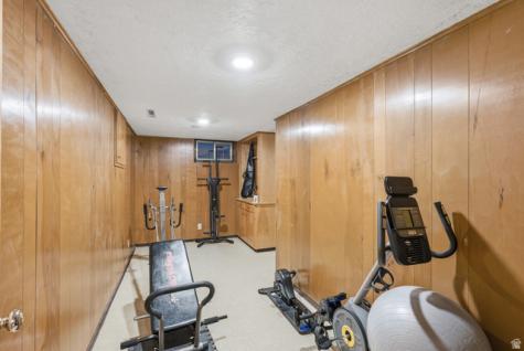 328 E 100 N Clearfield UT 84015