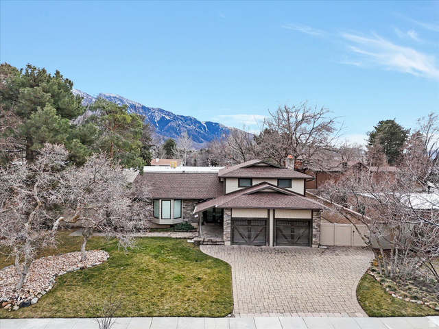 3376 E Magic View Drive S Cottonwood Heights UT 84121