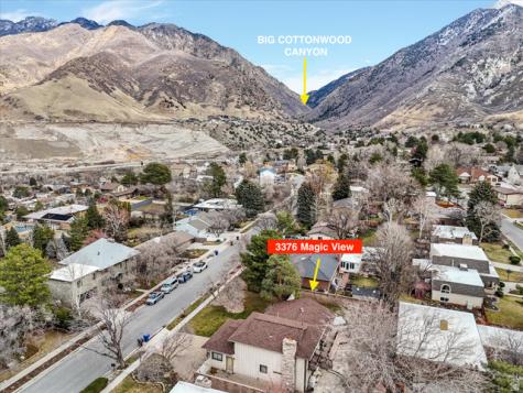 3376 E Magic View Drive S Cottonwood Heights UT 84121