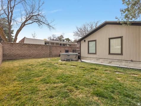 3376 E Magic View Drive S Cottonwood Heights UT 84121