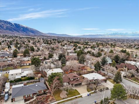3376 E Magic View Drive S Cottonwood Heights UT 84121