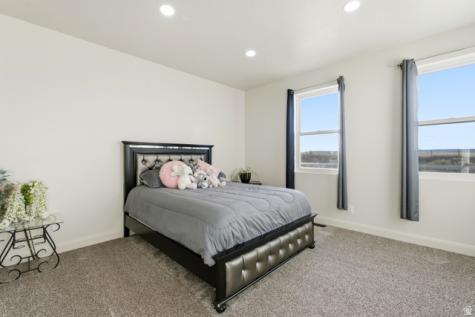 2624 N 1500 E Roosevelt UT 84066