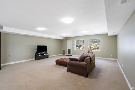 313 E Golden Pheasant Drive S Draper UT 84020