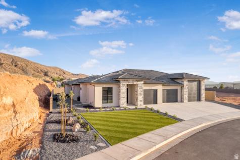 1374 E Pony Trail Washington UT 84780