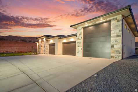 1374 E Pony Trail Washington UT 84780