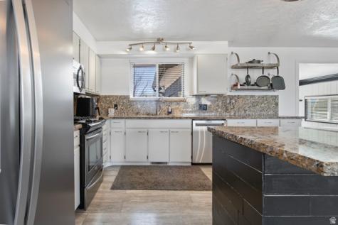 2569 W 5645 S Taylorsville UT 84129