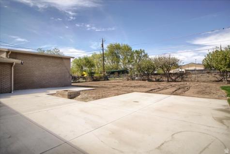 124 W 1700 S Orem UT 84058