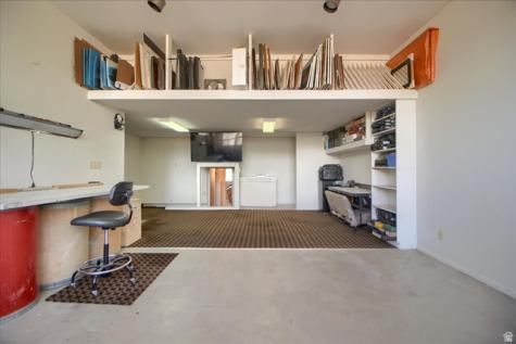 124 W 1700 S Orem UT 84058