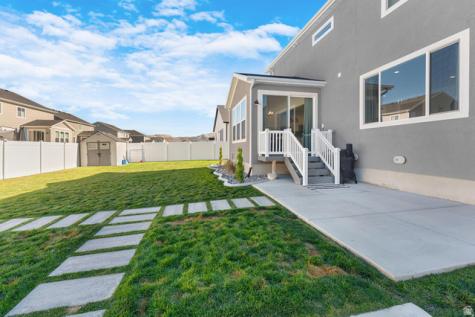 1077 E Postmark Place Eagle Mountain UT 84005