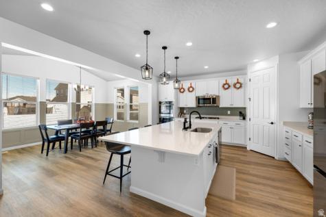 1077 E Postmark Place Eagle Mountain UT 84005