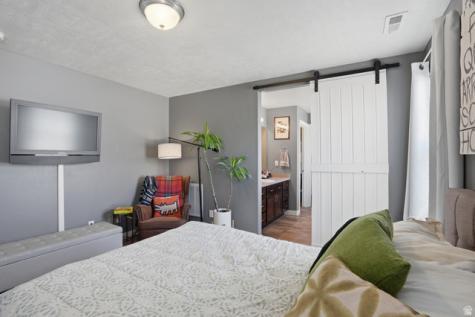 1049 W Stonehaven Drive North Salt Lake UT 84054