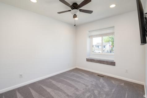 2829 W 5925 S Roy UT 84067