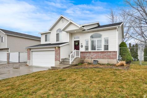 74 S 1660 W West Point UT 84015