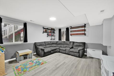 74 S 1660 W West Point UT 84015
